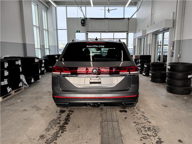 2024 Volkswagen Atlas 2.0 TSI Comfortline (Stk: 25174A) in Prince Albert - Image 10 of 13