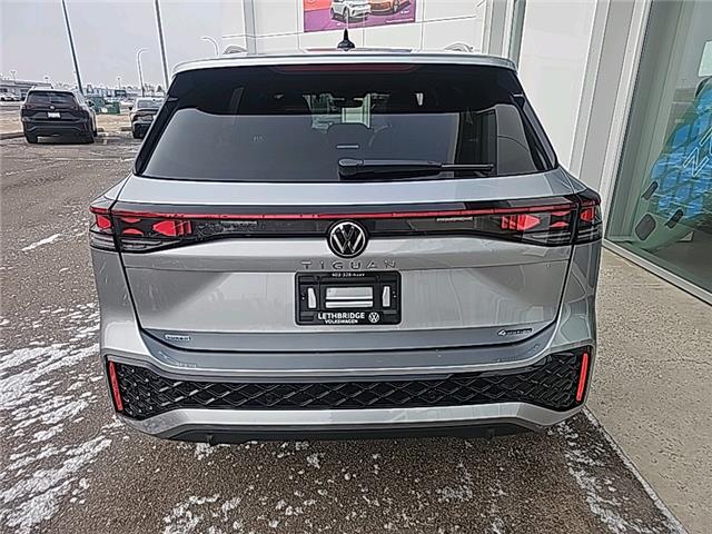 2026 Volkswagen Tiguan Highline Turbo R-Line (Stk: 26365) in Lethbridge - Image 4 of 26