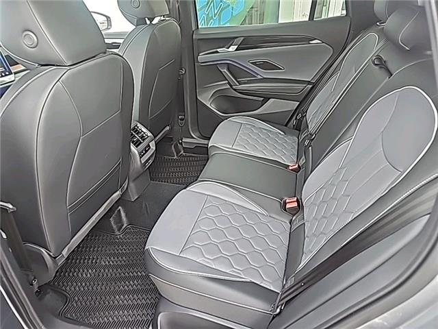 2026 Volkswagen Tiguan Highline Turbo R-Line (Stk: 26365) in Lethbridge - Image 11 of 26