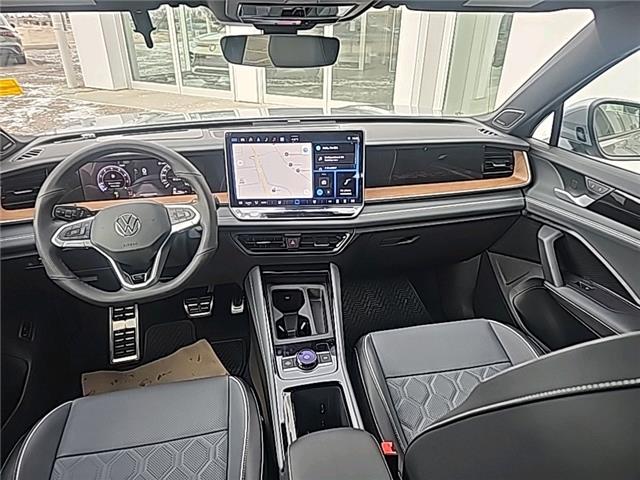 2026 Volkswagen Tiguan Highline Turbo R-Line (Stk: 26365) in Lethbridge - Image 24 of 26