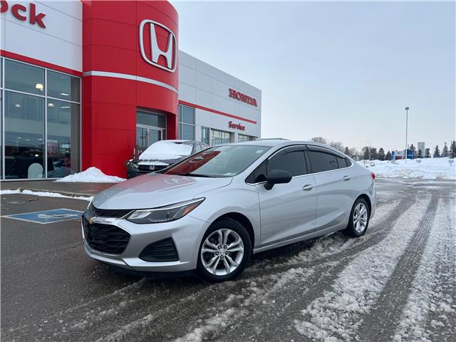 2019 Chevrolet Cruze LT (Stk: U6757) in Woodstock - Image 1 of 12