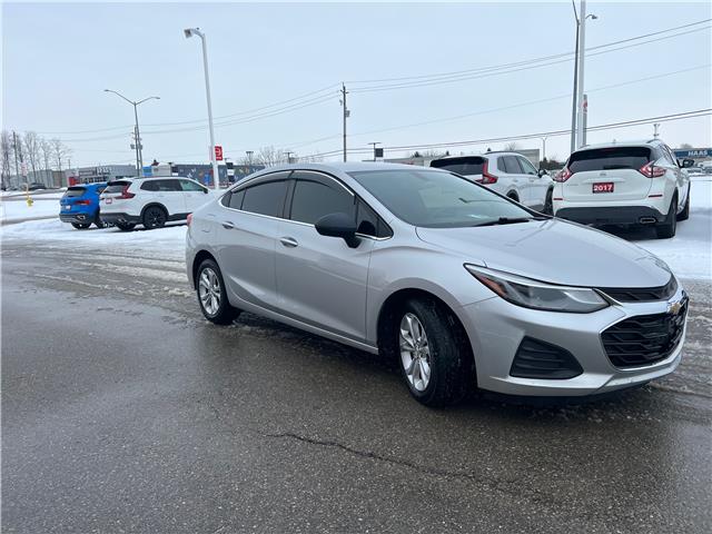2019 Chevrolet Cruze LT (Stk: U6757) in Woodstock - Image 3 of 12 2019 Chevrolet Cruze LT (Stk: U6757) in Woodstock - Image 3 of 12