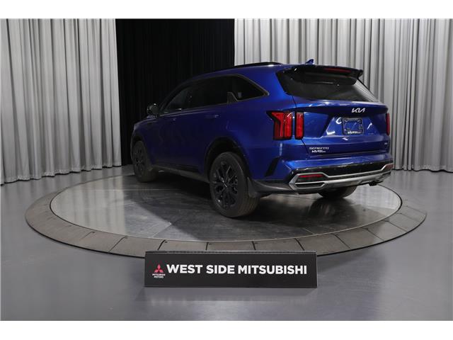 2023 Kia Sorento 2.5T SX w/Black Leather (Stk: 25410C) in Edmonton - Image 4 of 37