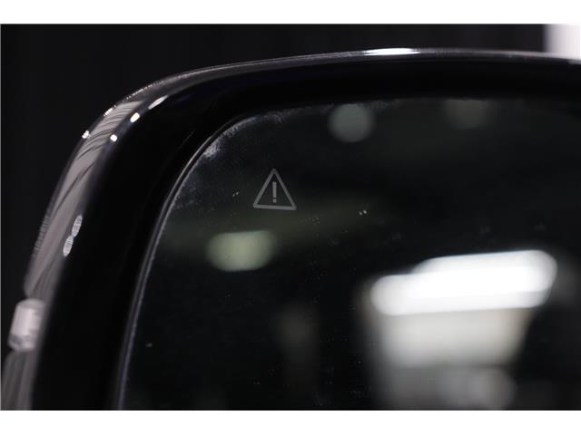 2023 Kia Sorento 2.5T SX w/Black Leather (Stk: 25410C) in Edmonton - Image 9 of 37