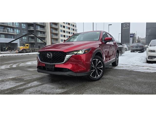 2023 Mazda CX-5 GS (Stk: 31804AM) in Ottawa - Image 1 of 25