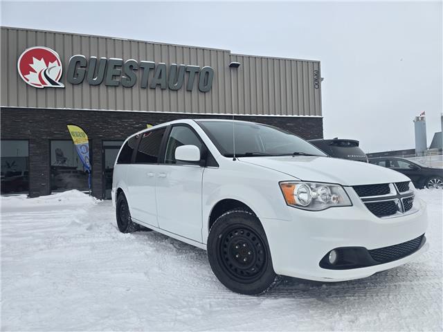 2019 Dodge Grand Caravan Crew in Saskatoon - Image 2 of 17