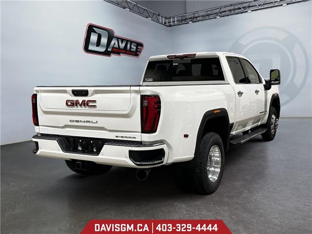 2026 GMC Sierra 3500HD Denali (Stk: 302345) in Lethbridge - Image 5 of 15