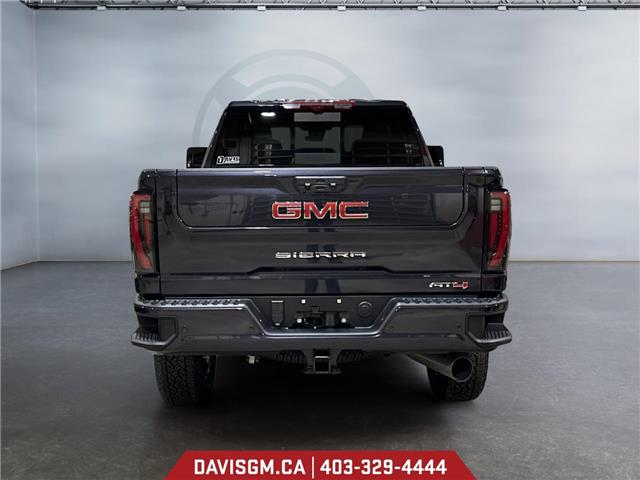 2026 GMC Sierra 3500HD AT4 (Stk: 302288) in Lethbridge - Image 4 of 15