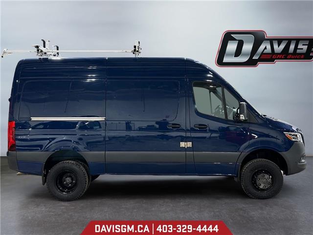 2020 Mercedes-Benz Sprinter 3500XD Standard Roof V6 (Stk: 302418) in Lethbridge - Image 6 of 15