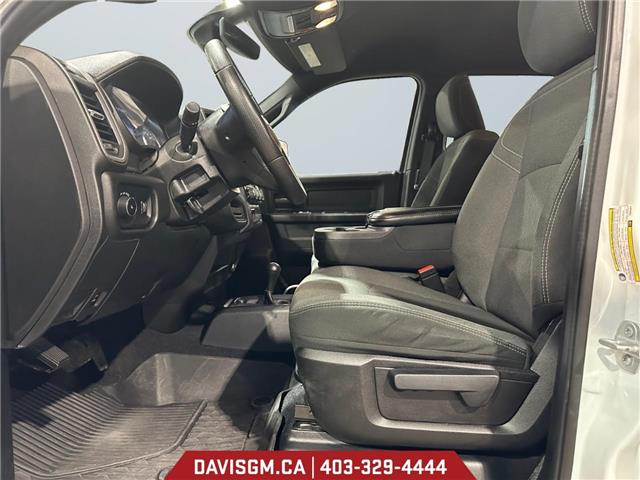2023 RAM 3500 Tradesman (Stk: 302403) in Lethbridge - Image 9 of 15