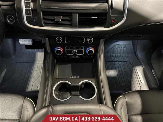 2022 GMC Yukon XL SLT (Stk: 302133) in Lethbridge - Image 11 of 15