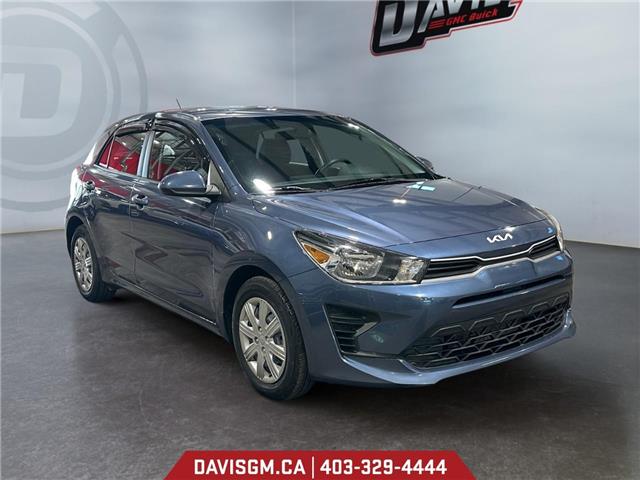 2023 Kia Rio  (Stk: 302058) in Lethbridge - Image 7 of 15