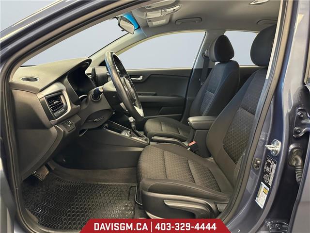 2023 Kia Rio  (Stk: 302058) in Lethbridge - Image 9 of 15