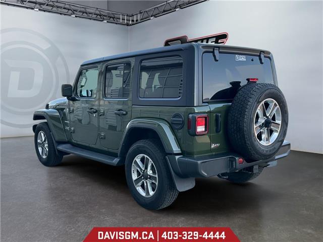 2021 Jeep Wrangler Unlimited Sahara (Stk: 301644) in Lethbridge - Image 3 of 15