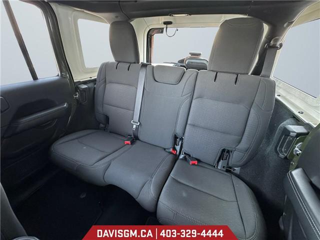 2021 Jeep Wrangler Unlimited Sahara (Stk: 301644) in Lethbridge - Image 13 of 15