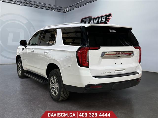 2021 GMC Yukon SLE (Stk: 302286) in Lethbridge - Image 3 of 15