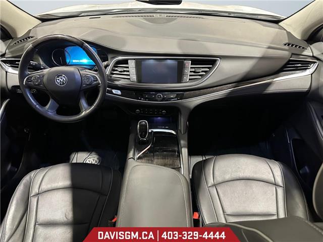 2019 Buick Enclave Avenir (Stk: 302225) in Lethbridge - Image 10 of 15