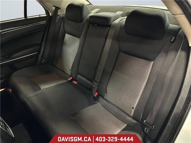 2023 Chrysler 300 Touring (Stk: 301751) in Lethbridge - Image 13 of 15