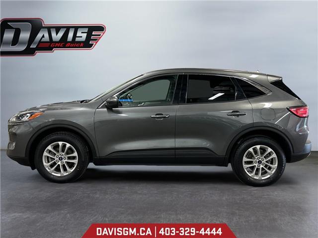 2021 Ford Escape SE (Stk: 301749) in Lethbridge - Image 2 of 15