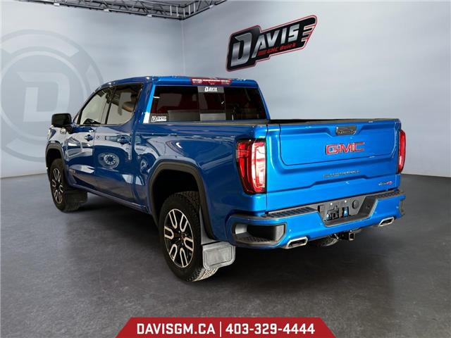 2023 GMC Sierra 1500 AT4 (Stk: 302255) in Lethbridge - Image 3 of 15