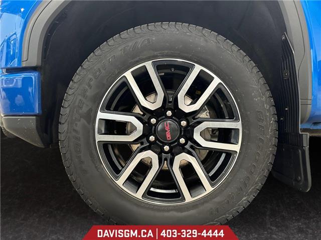 2023 GMC Sierra 1500 AT4 (Stk: 302255) in Lethbridge - Image 14 of 15