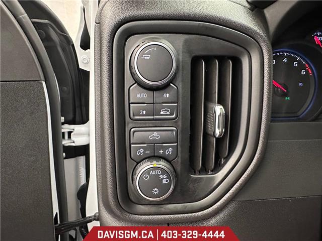 2025 Chevrolet Silverado 1500 Custom (Stk: 301004) in Lethbridge - Image 19 of 26
