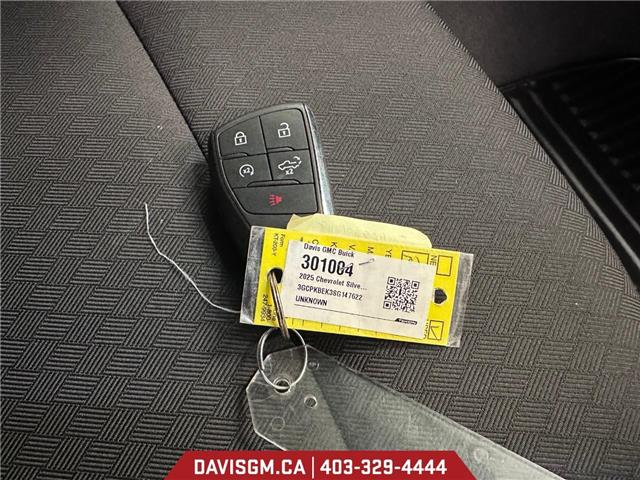 2025 Chevrolet Silverado 1500 Custom (Stk: 301004) in Lethbridge - Image 26 of 26