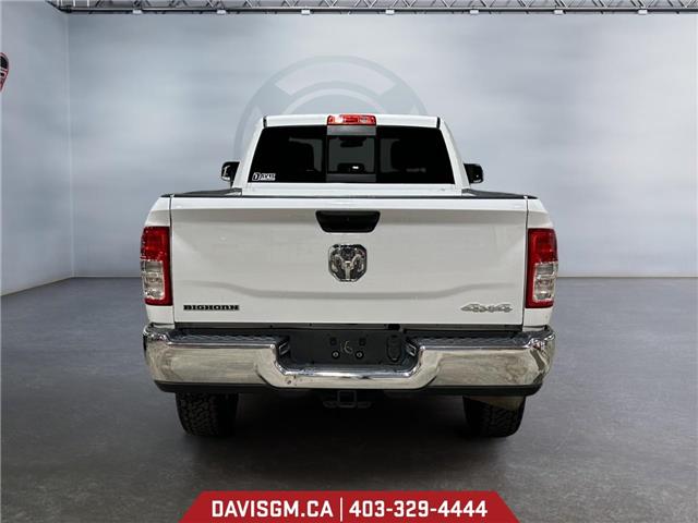 2020 RAM 3500 Tradesman (Stk: 302334) in Lethbridge - Image 4 of 15