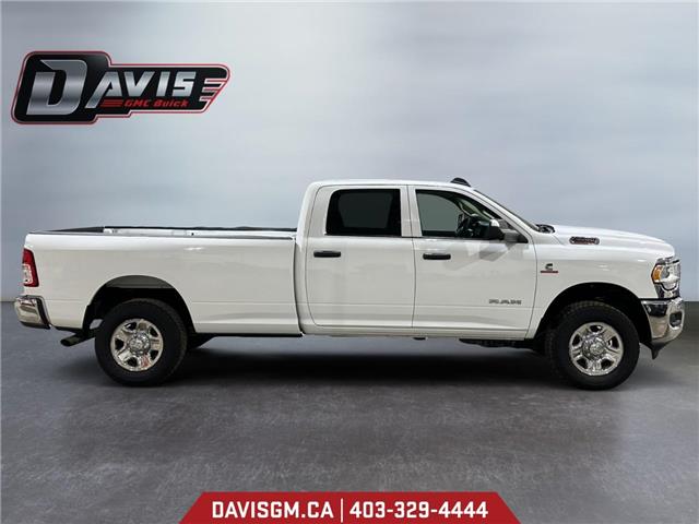 2020 RAM 3500 Tradesman (Stk: 302334) in Lethbridge - Image 6 of 15