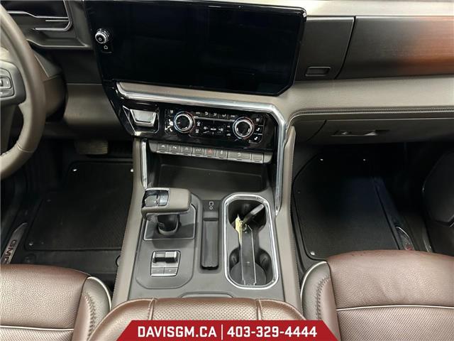 2025 GMC Sierra 1500 Denali (Stk: 302044) in Lethbridge - Image 11 of 15