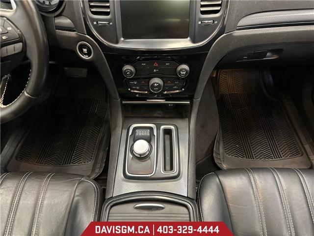 2016 Chrysler 300 S (Stk: 302340) in Lethbridge - Image 11 of 15