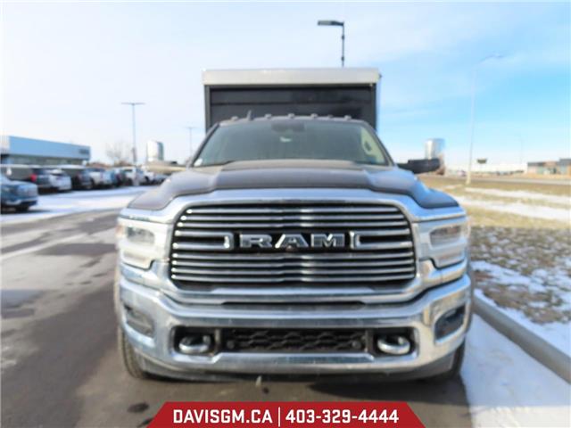2019 RAM 5500 Chassis Tradesman/SLT/Laramie/Limited (Stk: 302543) in Lethbridge - Image 2 of 11