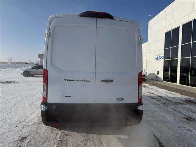 2026 Ford Transit-250 Cargo Base (Stk: 26062) in Claresholm - Image 7 of 16