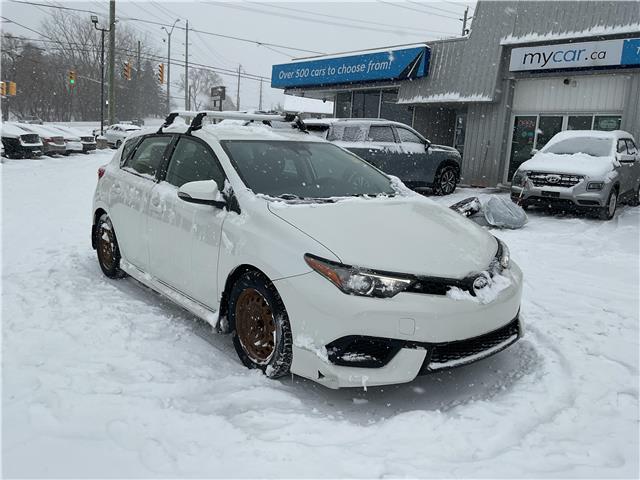 2018 Toyota Corolla iM Base (Stk: 251639) in Kingston - Image 1 of 28