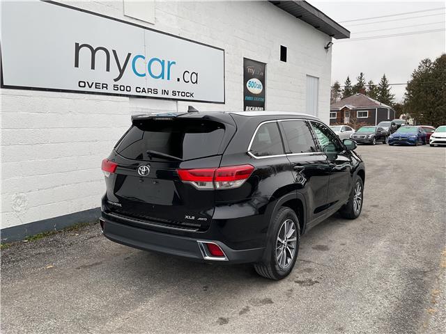 2017 Toyota Highlander  (Stk: 251324) in North Bay - Image 3 of 23