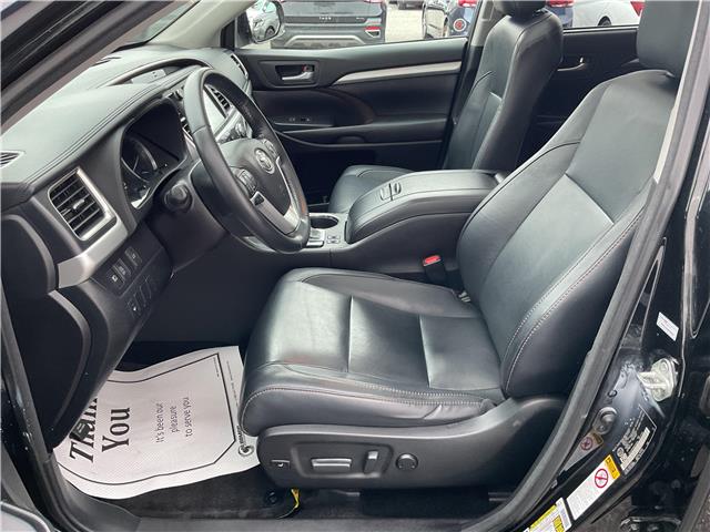 2017 Toyota Highlander  (Stk: 251324) in North Bay - Image 8 of 23