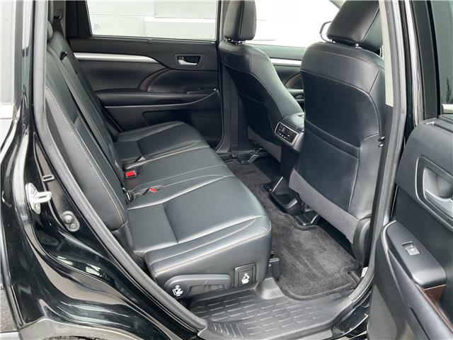 2017 Toyota Highlander  (Stk: 251324) in North Bay - Image 11 of 23