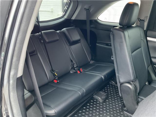 2017 Toyota Highlander  (Stk: 251324) in North Bay - Image 12 of 23