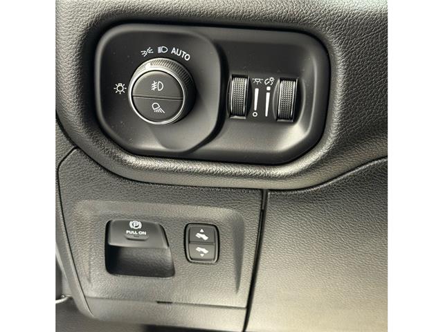 2023 RAM 1500 Sport (Stk: 516523) in North Bay - Image 13 of 30