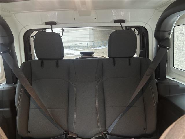 2026 Jeep Wrangler Sport (Stk: 26-0038) in Toronto - Image 9 of 20