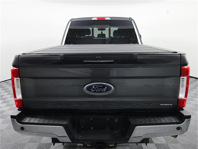 2017 Ford F-250 Lariat (Stk: A20588) in Calgary - Image 7 of 19 2017 Ford F-250 Lariat (Stk: A20588) in Calgary - Image 7 of 19