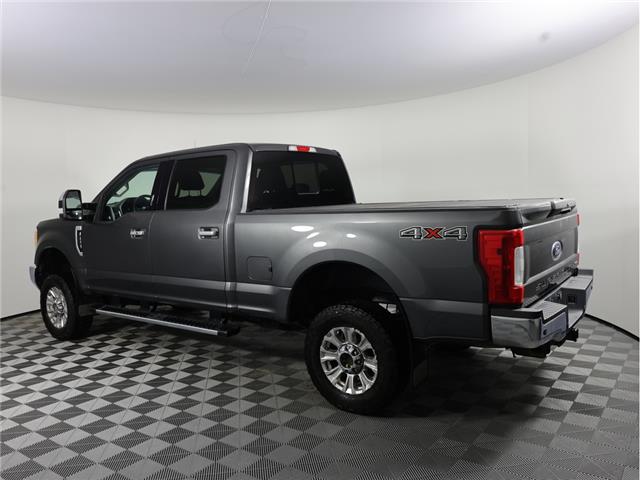 2017 Ford F-250 Lariat (Stk: A20588) in Calgary - Image 8 of 19 2017 Ford F-250 Lariat (Stk: A20588) in Calgary - Image 8 of 19