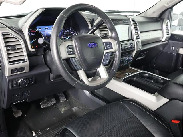 2017 Ford F-250 Lariat (Stk: A20588) in Calgary - Image 14 of 19 2017 Ford F-250 Lariat (Stk: A20588) in Calgary - Image 14 of 19