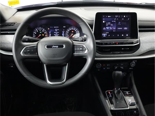 2025 Jeep Compass Sport (Stk: L632) in Calgary - Image 12 of 20