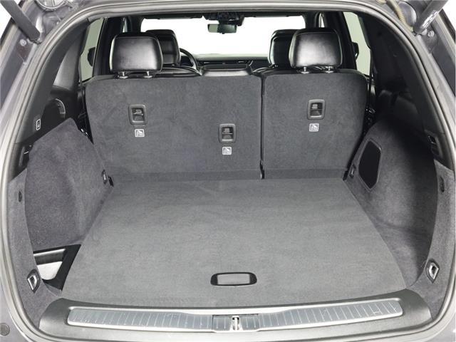 2024 Jeep Grand Cherokee Overland (Stk: B20652) in Calgary - Image 10 of 23