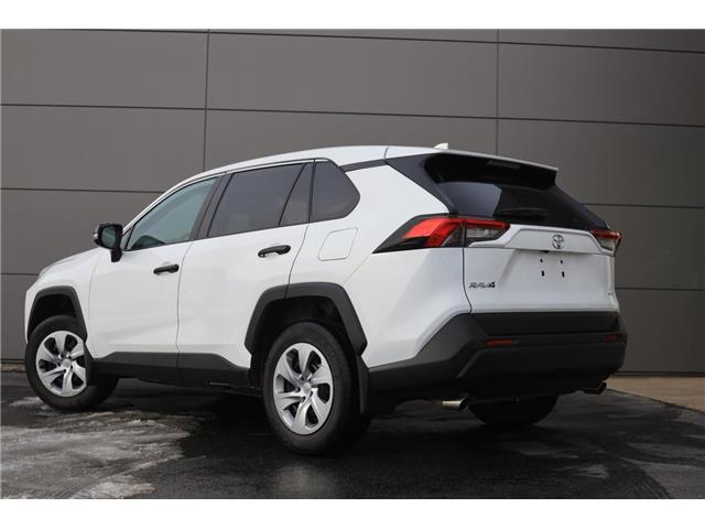 2022 Toyota RAV4 LE (Stk: TO058488) in London - Image 4 of 35