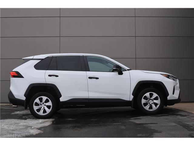 2022 Toyota RAV4 LE (Stk: TO058488) in London - Image 6 of 35