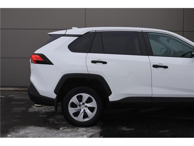 2022 Toyota RAV4 LE (Stk: TO058488) in London - Image 7 of 35