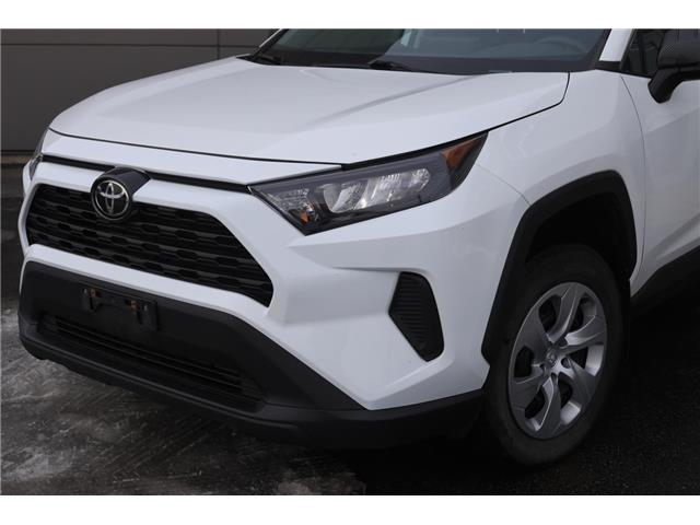 2022 Toyota RAV4 LE (Stk: TO058488) in London - Image 11 of 35