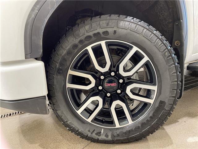 2022 GMC Sierra 1500 AT4 (Stk: 10744AT) in Meadow Lake - Image 2 of 15